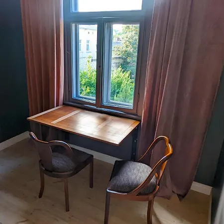 Apartment Lost & Found 2 - Between Sea And Party